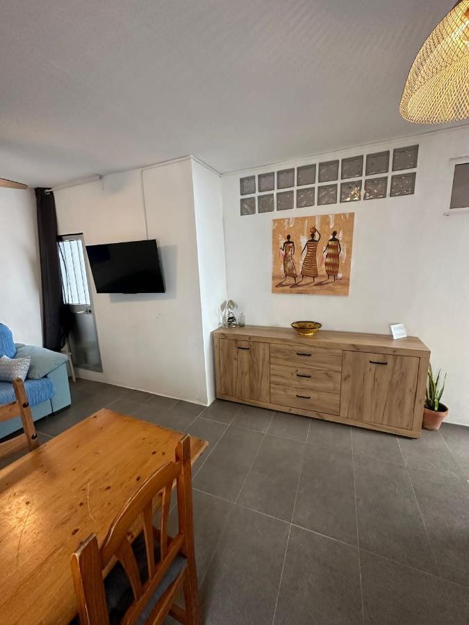 Apartment In Old Town With Roof Terrace And Fibre, Tarifa Exterior foto