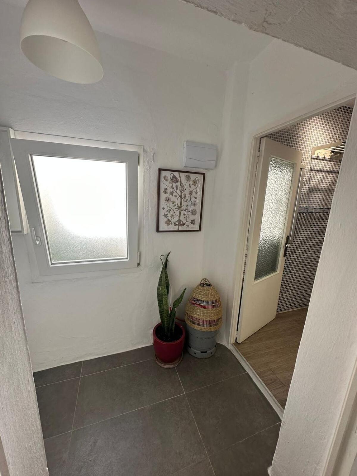 Apartment In Old Town With Roof Terrace And Fibre, Tarifa Exterior foto