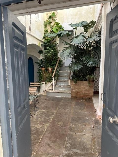Apartment In Old Town With Roof Terrace And Fibre, Tarifa Exterior foto